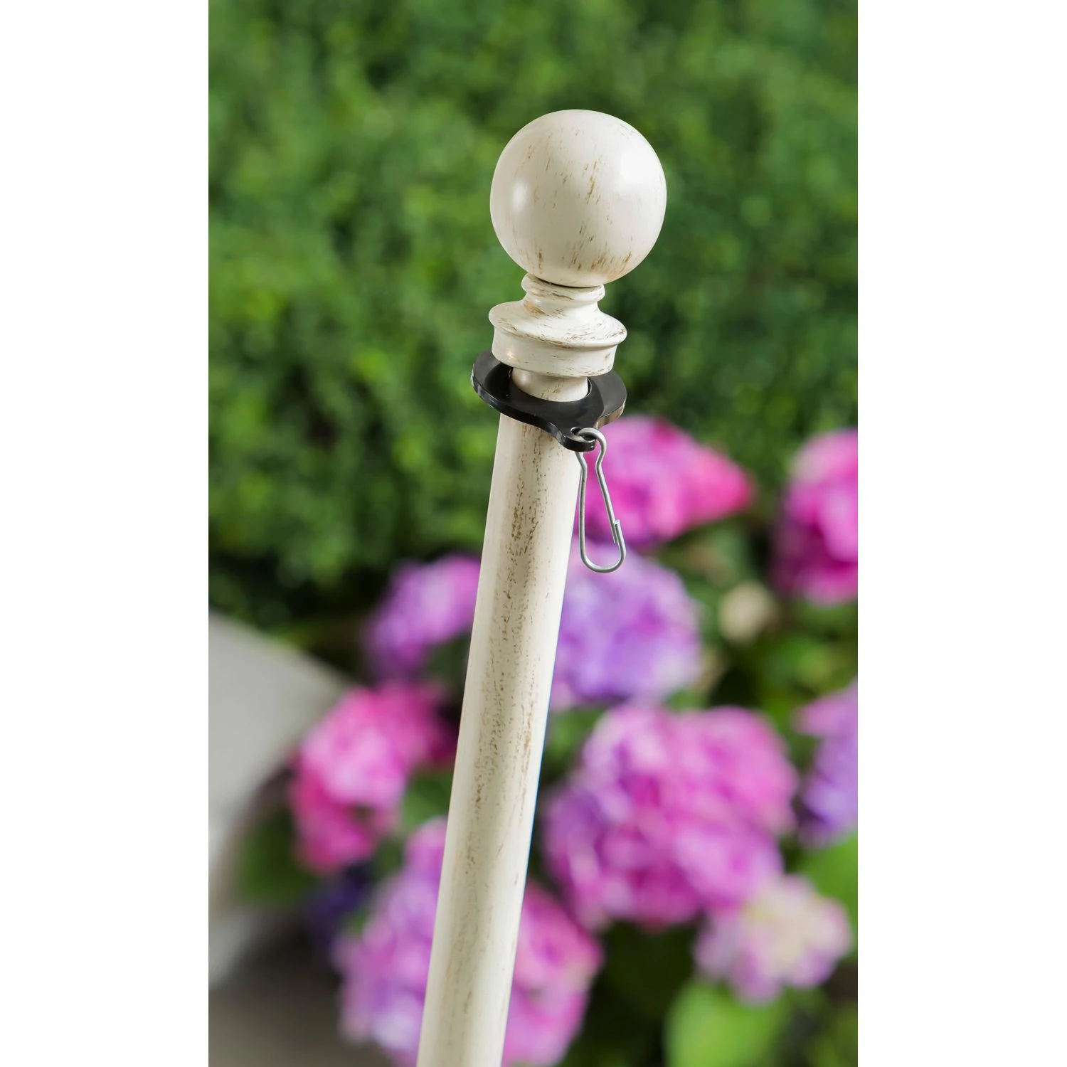 Metal Extendable Flagpole Ivory 4 Metal Extendable Flagpole Ivory - Image 2