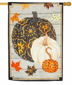 Patterned Pumpkins And Leaves Suede Reflections House Flag