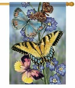 Winged Trio House Flag